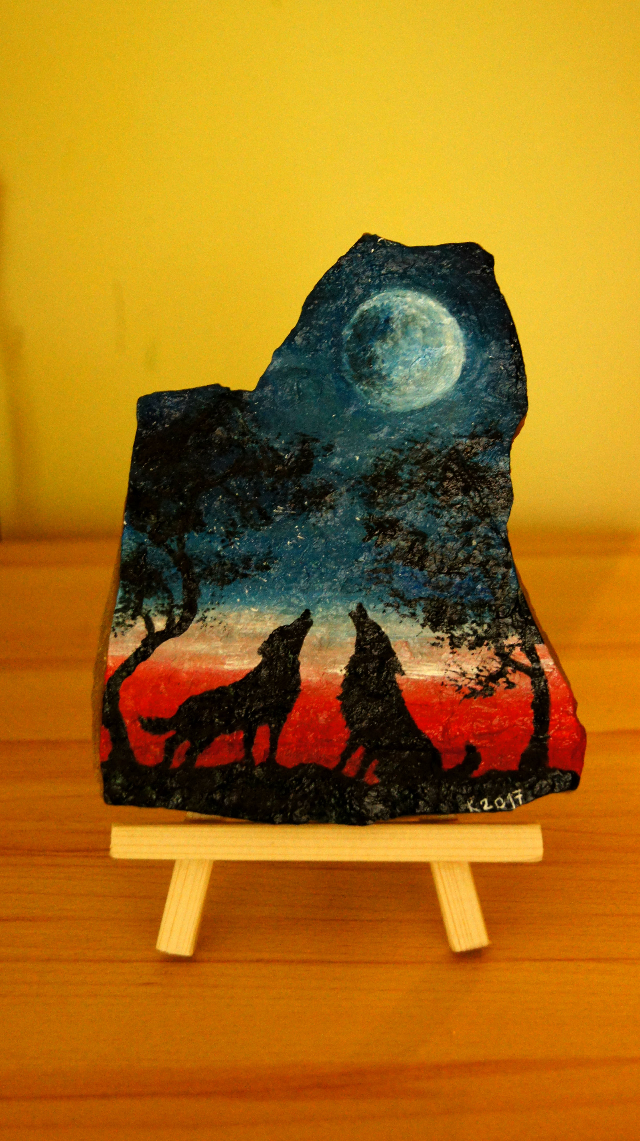 Volkovi ob polni luni