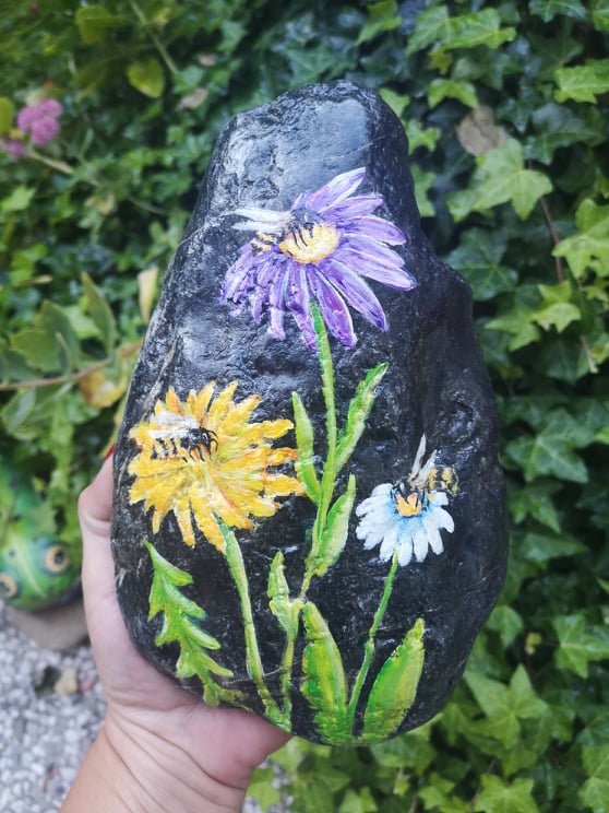 Čebelice na cvetlicah